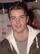 Josh Henderson : josh_henderson_1185632970.jpg