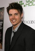 Josh Henderson : josh_henderson_1189648037.jpg