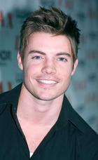 Josh Henderson : josh_henderson_1189648057.jpg