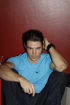 Josh Henderson : josh_henderson_1303493900.jpg