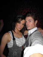 Josh Henderson : josh_henderson_1308334602.jpg