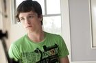 Josh Hutcherson : josh-hutcherson-1315713246.jpg