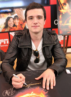 Josh Hutcherson : josh-hutcherson-1362031247.jpg