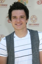 Josh Hutcherson : josh_hutcherson_1247091214.jpg