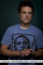 Josh Hutcherson : josh_hutcherson_1255215650.jpg