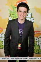 Josh Hutcherson : josh_hutcherson_1262413477.jpg