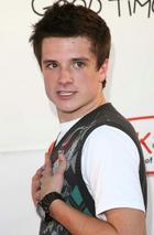 Josh Hutcherson : josh_hutcherson_1301167461.jpg