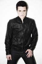 Josh Hutcherson : josh_hutcherson_1306875969.jpg