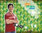 Josh Peck : josh-peck-1385063723.jpg