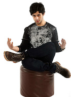 Josh Peck : josh-peck-1445220697.jpg