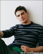 Josh Hartnett : ti4u_u0126061816_10.jpg