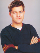 Joshua Jackson : TI4U_u1149377394.jpg