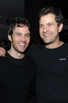 Joshua Jackson : joshua-jackson-1421605328.jpg