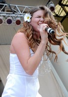 Joss Stone : joss-stone-1322848334.jpg