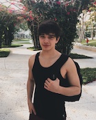 Julian Serrano : julian-serrano-1447071121.jpg