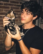 Julian Serrano : julian-serrano-1488846961.jpg