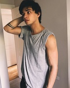 Julian Serrano : julian-serrano-1491005881.jpg