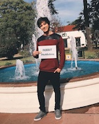 Julian Serrano : julian-serrano-1493769601.jpg