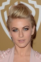 Julianne Hough : julianne-hough-1360352753.jpg