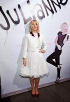 Julianne Hough : julianne-hough-1360352906.jpg