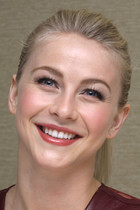 Julianne Hough : julianne-hough-1360637536.jpg