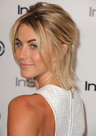 Julianne Hough : julianne-hough-1381097616.jpg