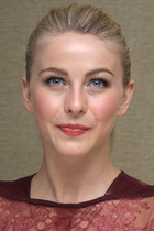 Julianne Hough : julianne-hough-1381251895.jpg