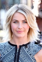 Julianne Hough : julianne-hough-1382044954.jpg