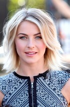 Julianne Hough : julianne-hough-1382044956.jpg