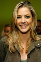 Julie Gonzalo : juliegonzalo_1285030479.jpg