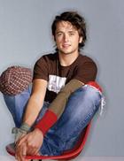 Justin Chatwin : TI4U_u1135739511.jpg