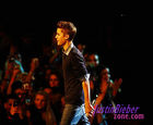 Justin Bieber : justin-bieber-1320678091.jpg