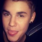 Justin Bieber : justin-bieber-1321302371.jpg