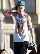 Justin Bieber : justin-bieber-1326066058.jpg