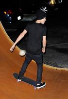 Justin Bieber : justin-bieber-1328218641.jpg