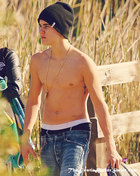 Justin Bieber : justin-bieber-1329609191.jpg