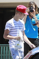 Justin Bieber : justin-bieber-1341189012.jpg