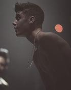 Justin Bieber : justin-bieber-1365845700.jpg