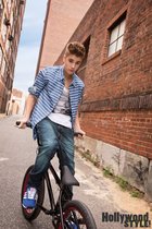 Justin Bieber : justin-bieber-1372879199.jpg