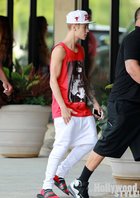 Justin Bieber : justin-bieber-1372963688.jpg