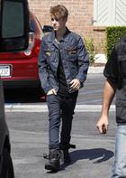 Justin Bieber : justin-bieber-1374256403.jpg