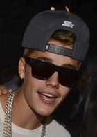 Justin Bieber : justin-bieber-1379804118.jpg