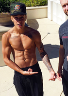 Justin Bieber : justin-bieber-1381097430.jpg