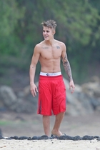 Justin Bieber : justin-bieber-1385100292.jpg