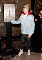 Justin Bieber : justin-bieber-1406568253.jpg