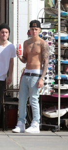 Justin Bieber : justin-bieber-1407027292.jpg