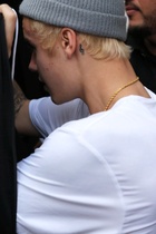 Justin Bieber : justin-bieber-1418064020.jpg