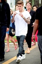 Justin Bieber : justin-bieber-1429884001.jpg