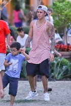 Justin Bieber : justin-bieber-1438804082.jpg