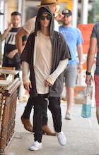 Justin Bieber : justin-bieber-1440533401.jpg